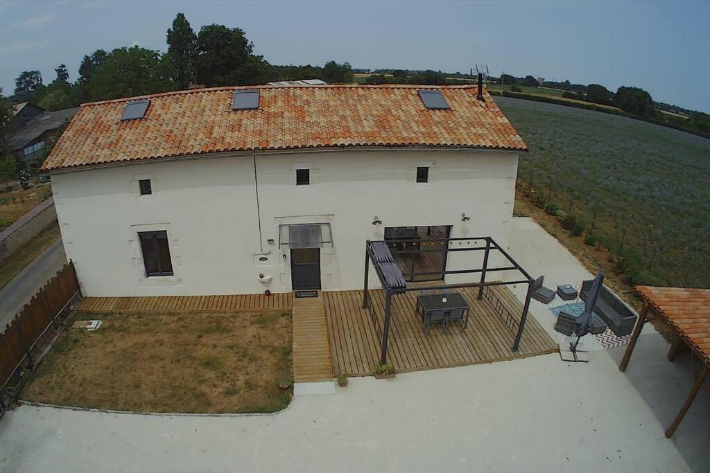Maison Poitevine 9/10 Personnes Chaunay Exteriör bild