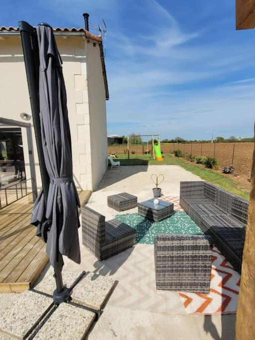 Maison Poitevine 9/10 Personnes Chaunay Exteriör bild